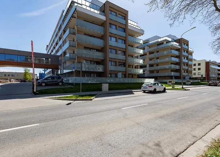 Kasprowicza By Renters Apartment